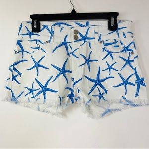 Escales blue starfish cutoff shorts . Size 36